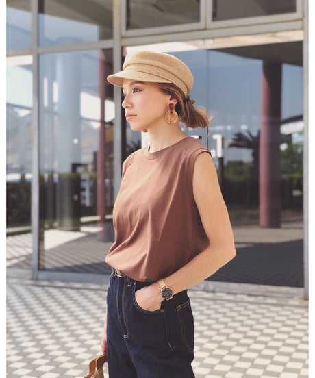 NO SLEEVE TOPS