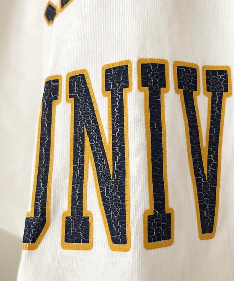 COLLEGE LOGO TEE
