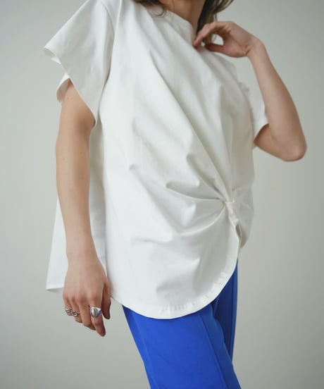 WAIST TWIST TEE
