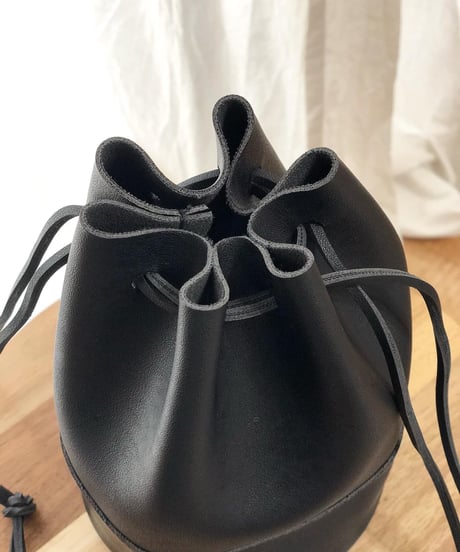 BUCKET BAG