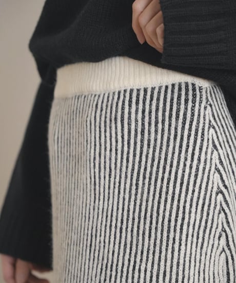 RIB KNIT SKIRT
