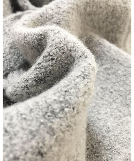 HIGH NECK KNIT