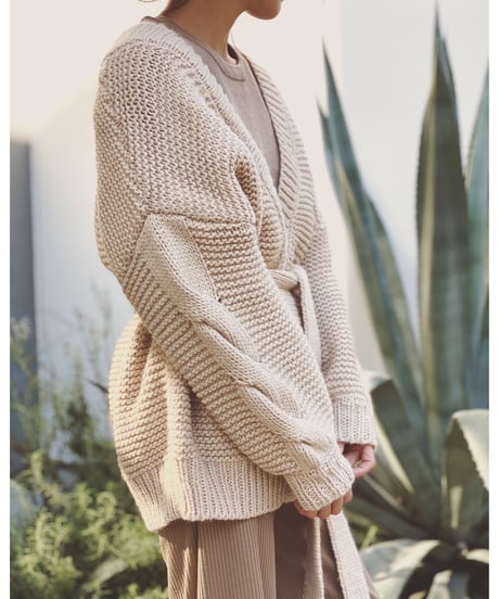 CABLE KNIT CARDIGAN