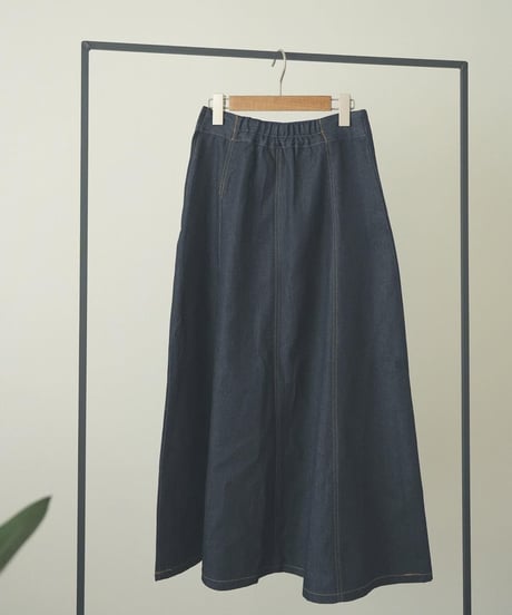 DENIM FLARE SKIRT