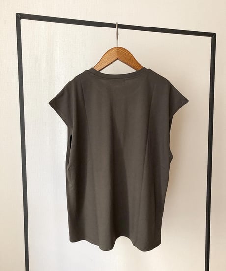 COLLEGE LOGO TEE