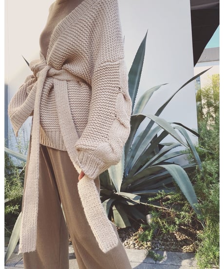 CABLE KNIT CARDIGAN