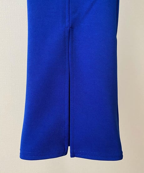 CENTER SLIT PANTS