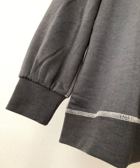 STITCH SWEATSHIRT