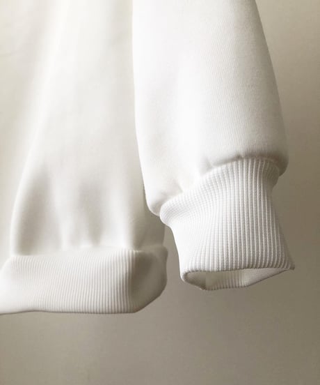 LOGO SWEATSHIRT