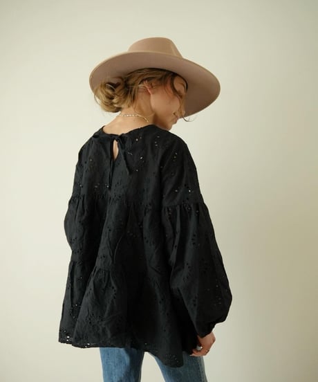 COTTON LACE BLOUSE
