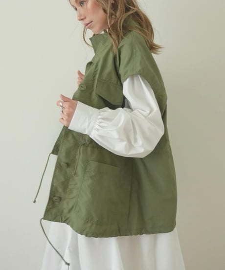 STAND COLLAR VEST