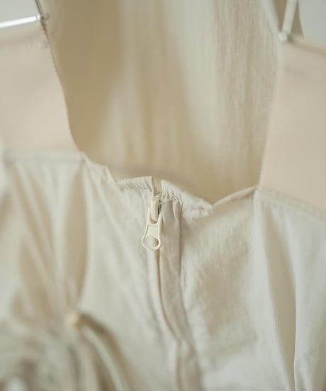 DRAWSTRING FRILL VEST