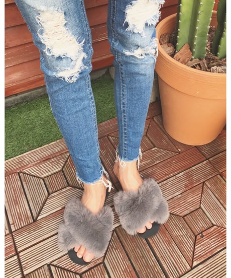 FAKE FUR SANDALS