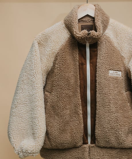THE TRAVELLER FLEECE JACKET
