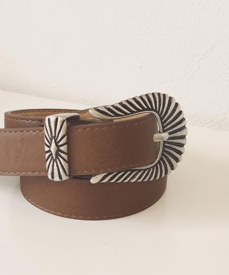 SILVER BUCKLE BELT