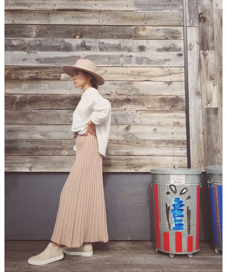 PLEATED KNIT SK
