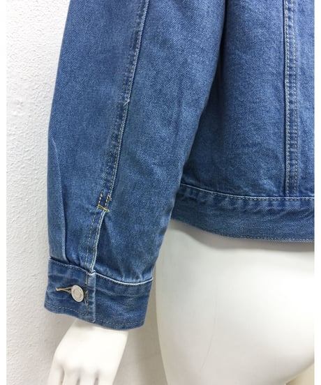 DENIM JACKET