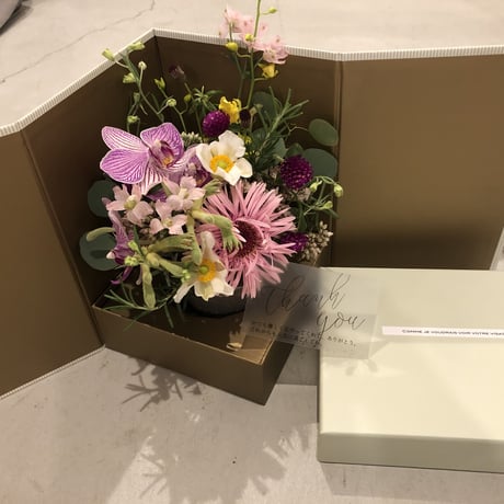 店頭引取 / ninaセレクト：surprise flower BOX