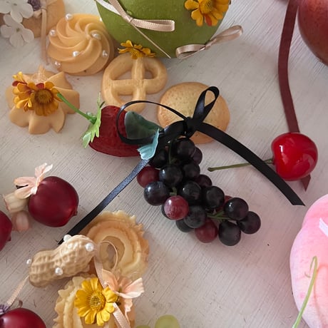 FAKE fruits