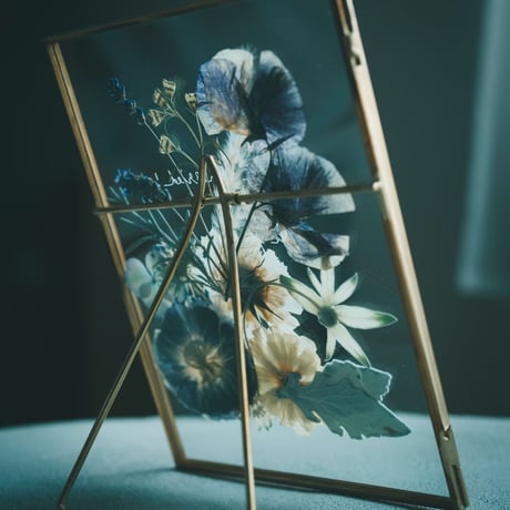 wedding贈呈品 :  flower frame -stand-