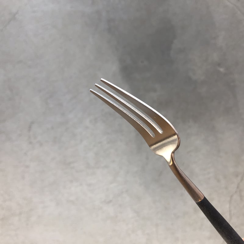 Cutipol = GOA ペストリーフォーク | atelier nina