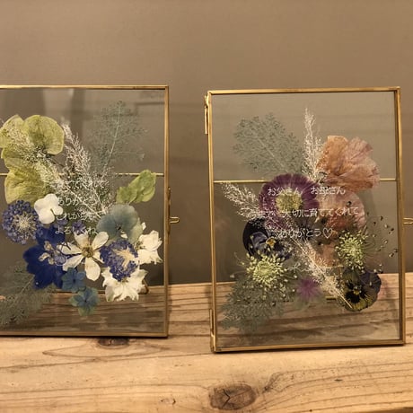 wedding贈呈品 :  flower frame -stand-