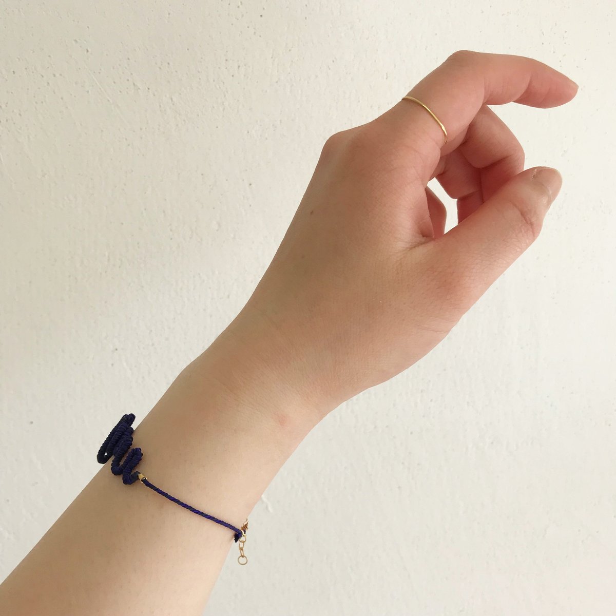 chankae】くみひもブレスレット／ ”you” （紺） | Gumee