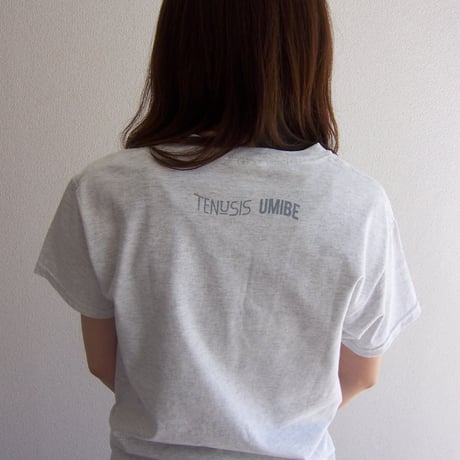 【TENUSIS】砂浜に咲いている花と菜Tシャツ(Gokigen Summer)