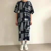 【sneeuw】 モンタージュプリントワンピース