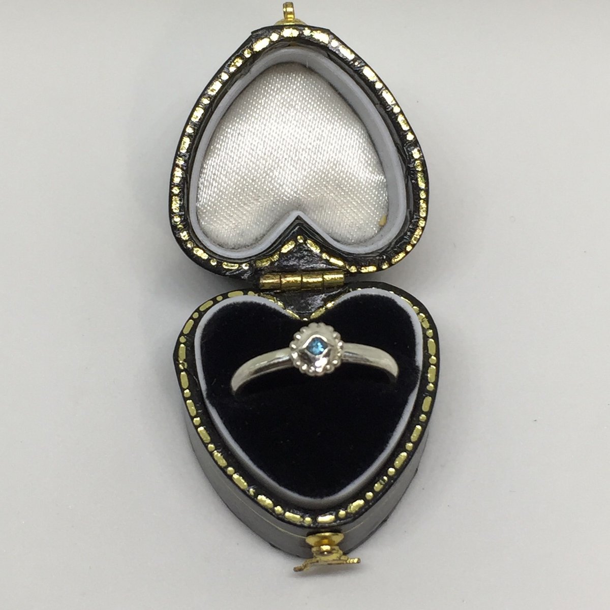 TINY EYE RING(SILVER) | ABRACADABRA