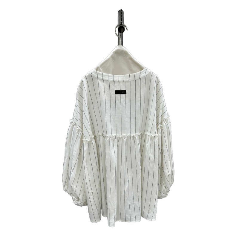 2026mid summer ayane 836619ピンストライプボリュームスリーブシャツ