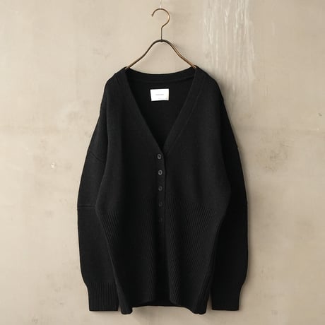 MNN-KT-043 SWITCH SLEEVE V NECK CARDIGAN  〜MANON〜