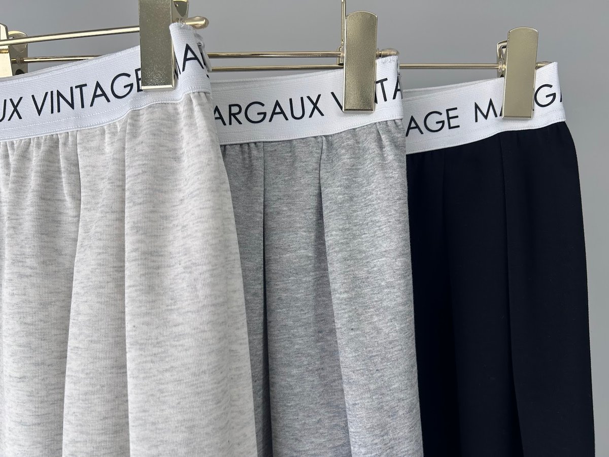 【最終価格】MARGAUX VINTAGE ロゴウエストゴムタックパンツ　新品 最終価格】MARGAUX VINTAGE ロゴウエストゴムタックパンツ 新品