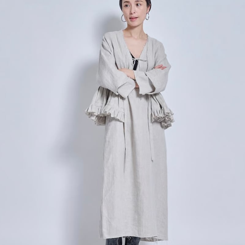 サルトリオ⭐️46⭐️新ロゴ⭐️未使用⭐️春夏ジャケット ⭐️グレーベージュ×シルクリネン 2026summer Thomas トーマスマグパイ リネンジャケット(2262211) |