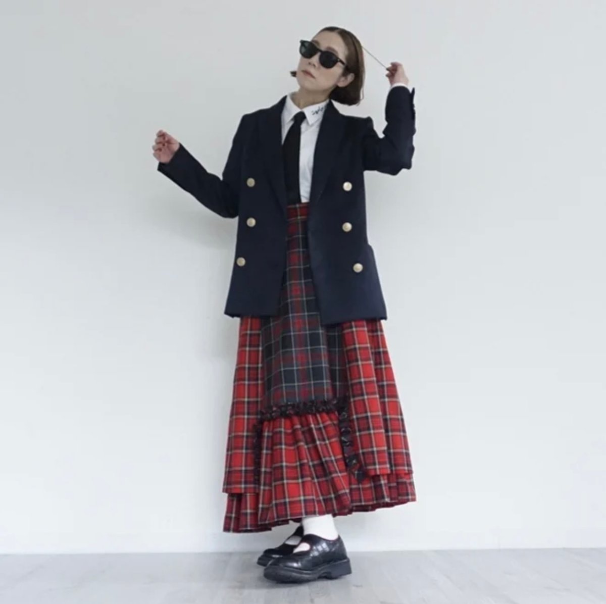 未使用 トーマスマグパイ　フリル テーラード ジャケット 新品トーマスマグパイセットアップテーラードフリル ジャケット パンツ