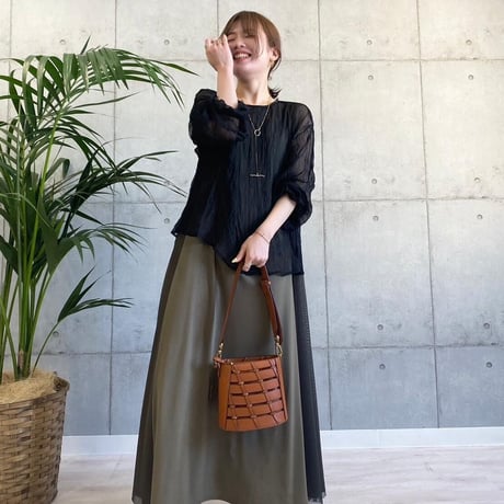 ROSIEE／ワッシャー加工シアーブラウス　R533223