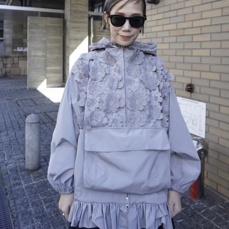 Thomas magpie トーマスマグパイ フラワーレース アノラック(2263501)