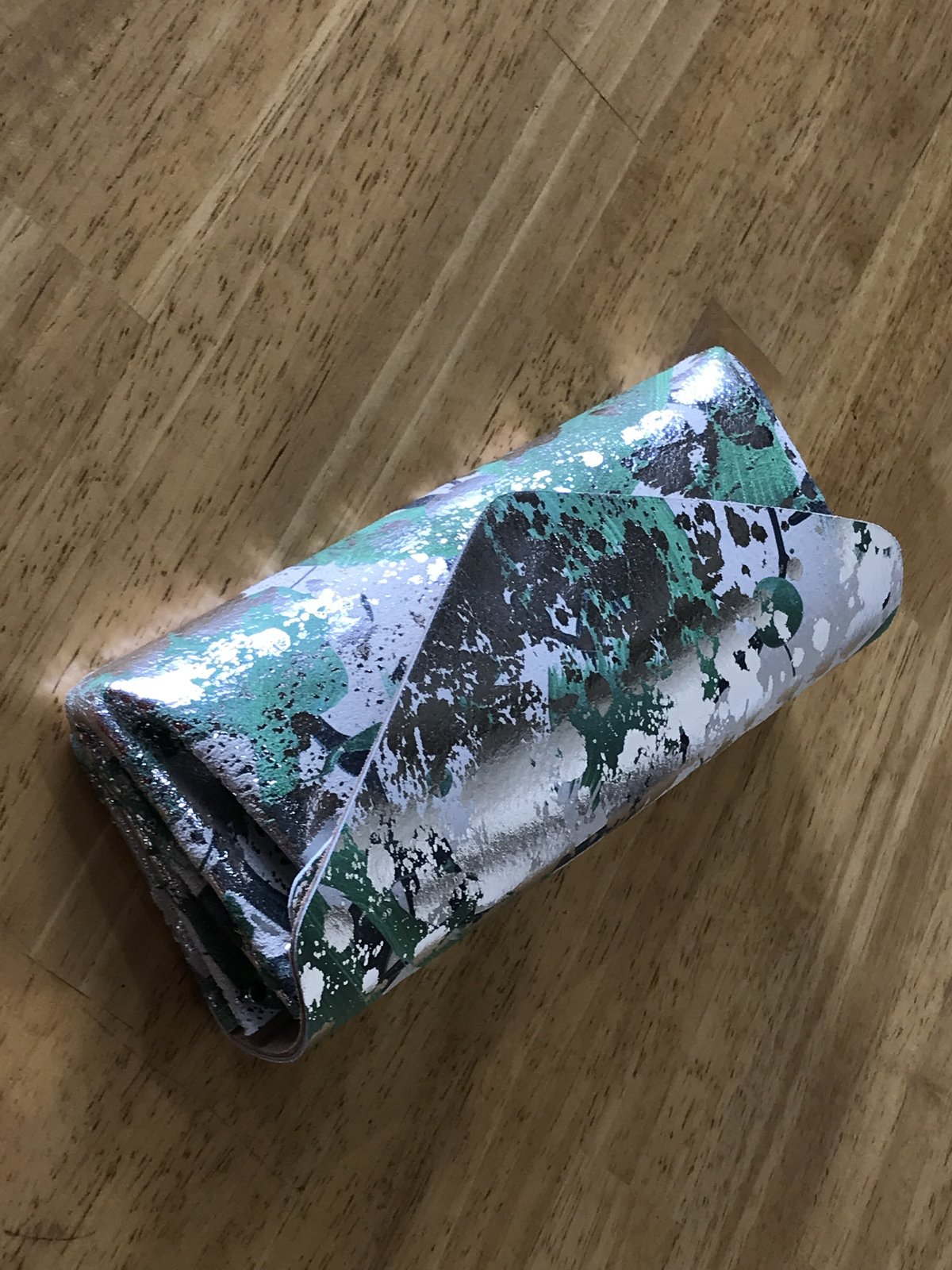 New! レザー ロングウォレット リキッド【Leather Long Wallet Liqu