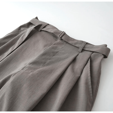 TAFFETA TWO TUCK WIDE PANTS〜MANON〜
