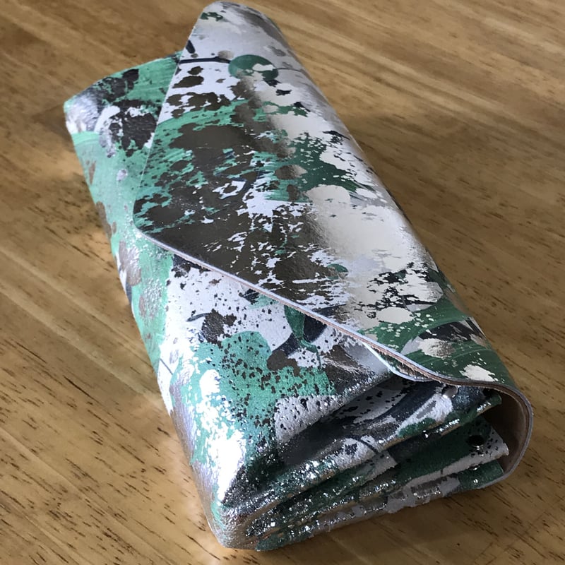New! レザー ロングウォレット リキッド【Leather Long Wallet Liqu