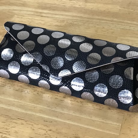 ドットレザーロングウォレット【Dot Leather Long Wallet 】black/ブラック　～carmine～