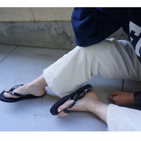 beach sandals  black~intoxic  ~
