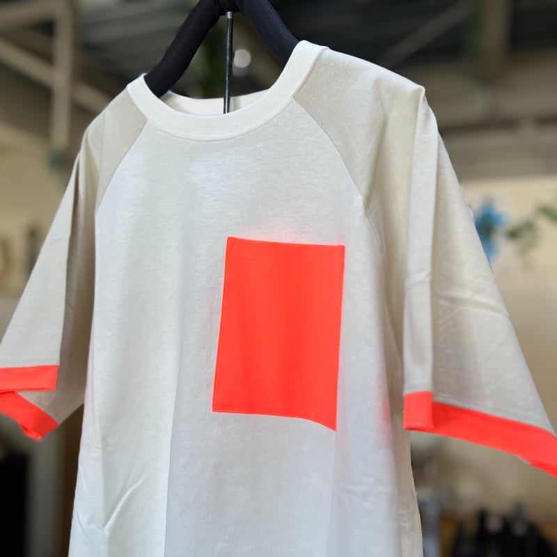 THOMAS MAGPIE トーマスマグパイ Tシャツ RED THOMAS MAGPIE BIG T-shirt Never give【2213857】 |