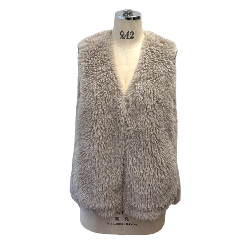 2025winter ayane プードルファーベスト 875805 〜ayane〜 | s