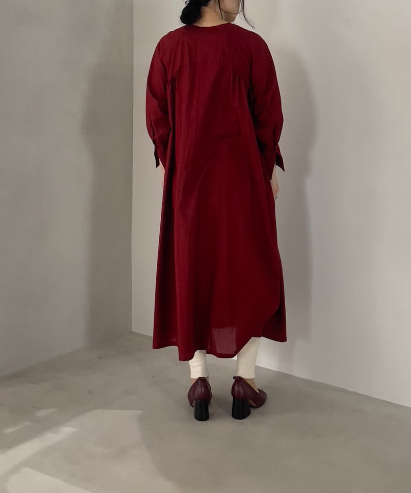 沈黙の音色 Collarless Half-placket shirt dress | the