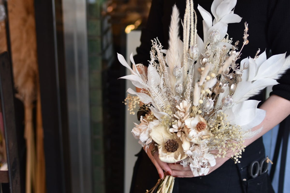 店頭受け取り】ブーケ(L) | COCO BOTANICAL arrangement |ドラ