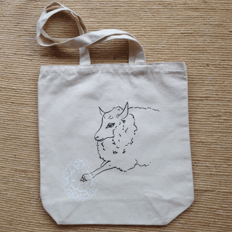 キャンパス トートバッグ　Wise Sheep A