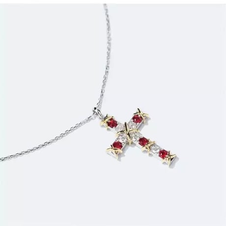 La croce R necklace