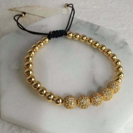 luxury globo bracelet