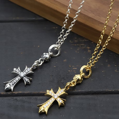 Dio ball necklace